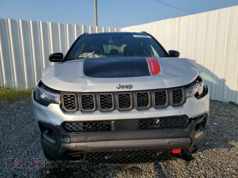 2024 Jeep COMPASS (VIN 3C4NJDDN0RT149654) — фото 5 из 13