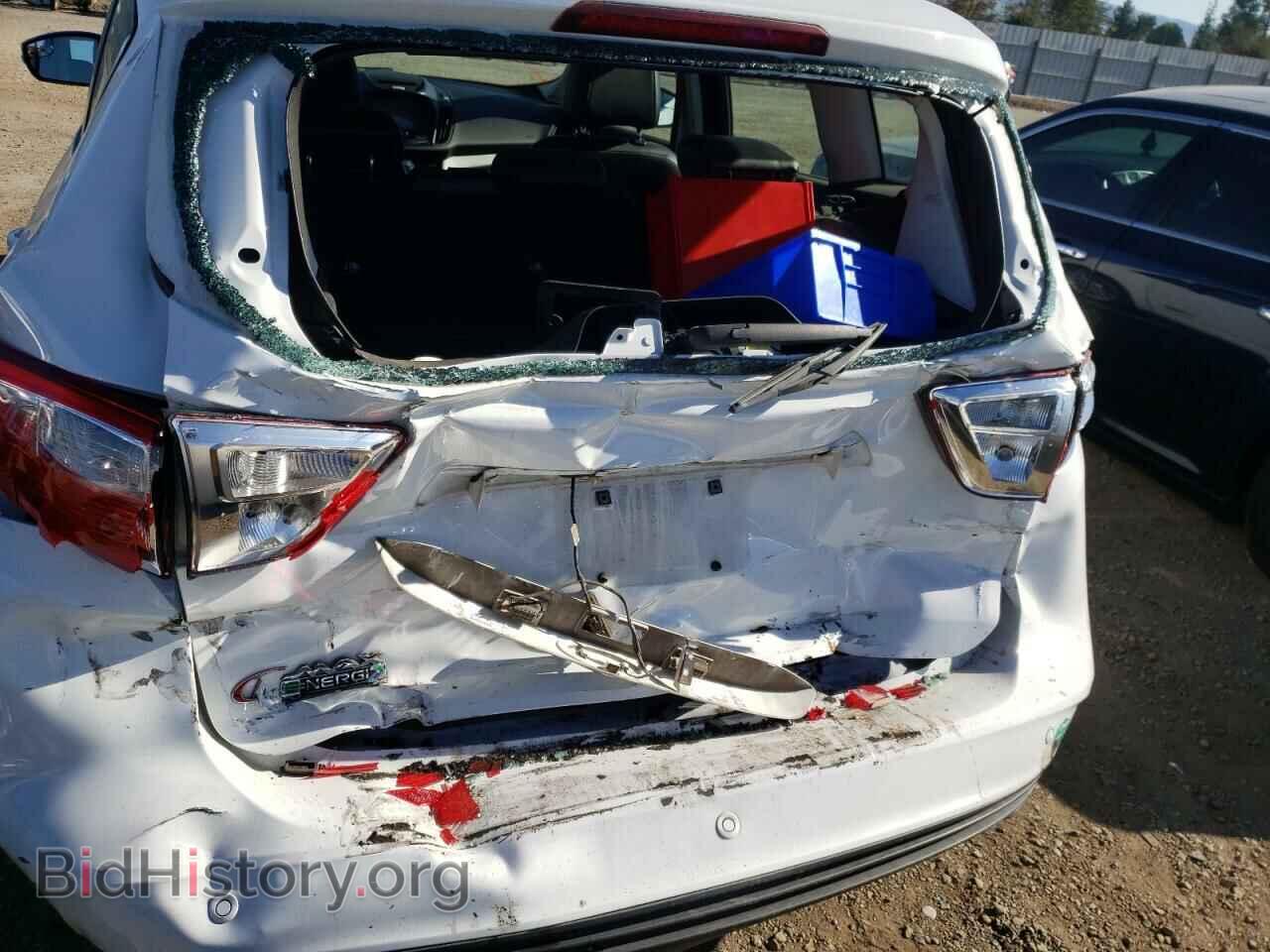 2016 FORD CMAX - VIN: 1FADP5CU0GL105287 - Фото 9