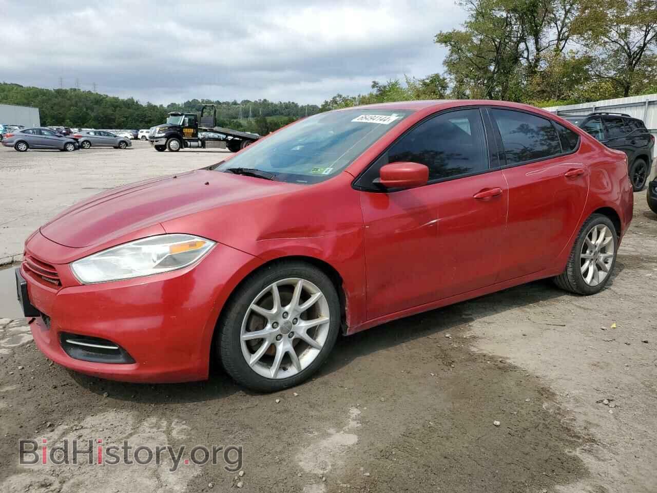Photo 1C3CDFBA7DD159515 - DODGE DART 2013