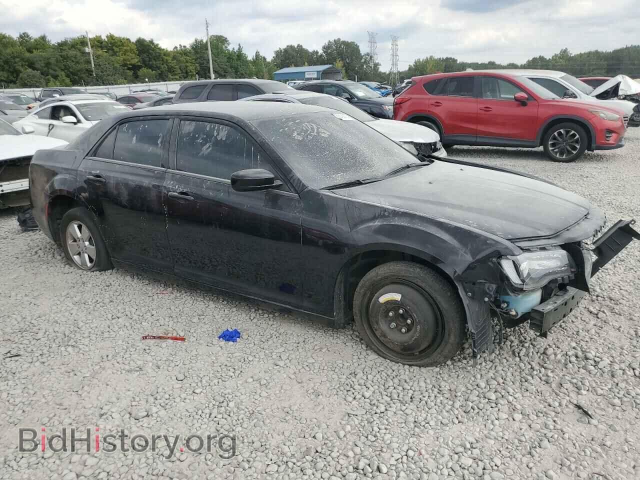 2019 CHRYSLER 300 - VIN: 2C3CCABG9KH638108 - Фото 4