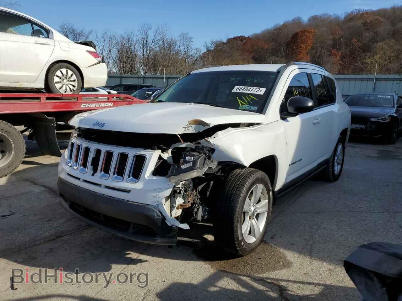 2011 JEEP COMPASS - VIN: 1J4NF1FB3BD145428 - Фото 2