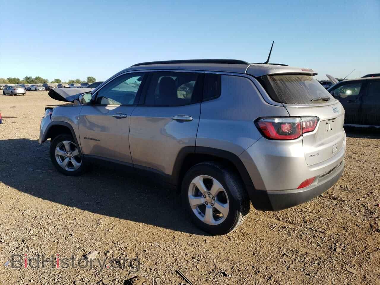 2018 JEEP COMPASS - VIN: 3C4NJDBB0JT366067 - Фото 2