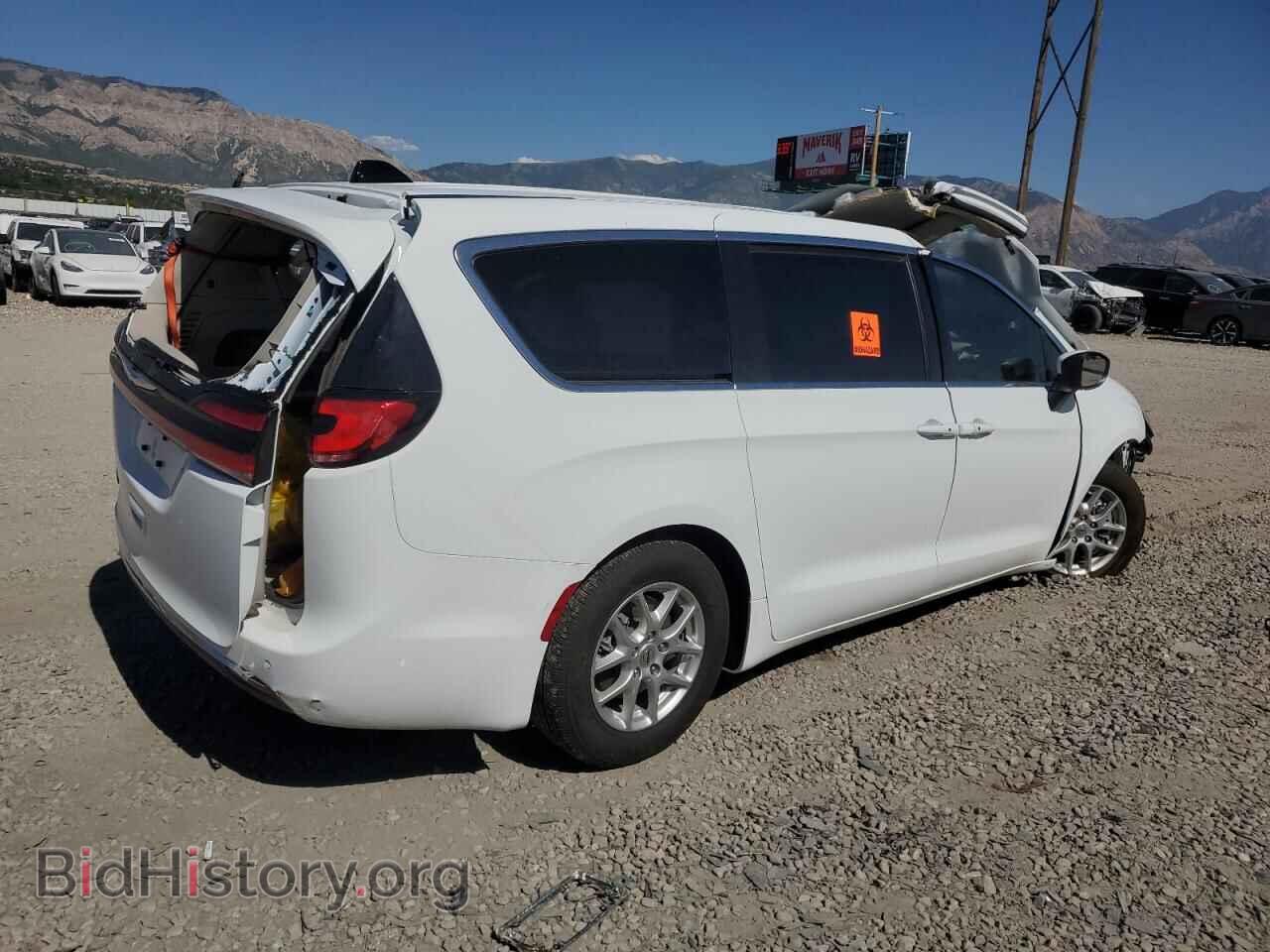 2023 CHRYSLER PACIFICA - VIN: 2C4RC1BG2PR502734 - Фото 3