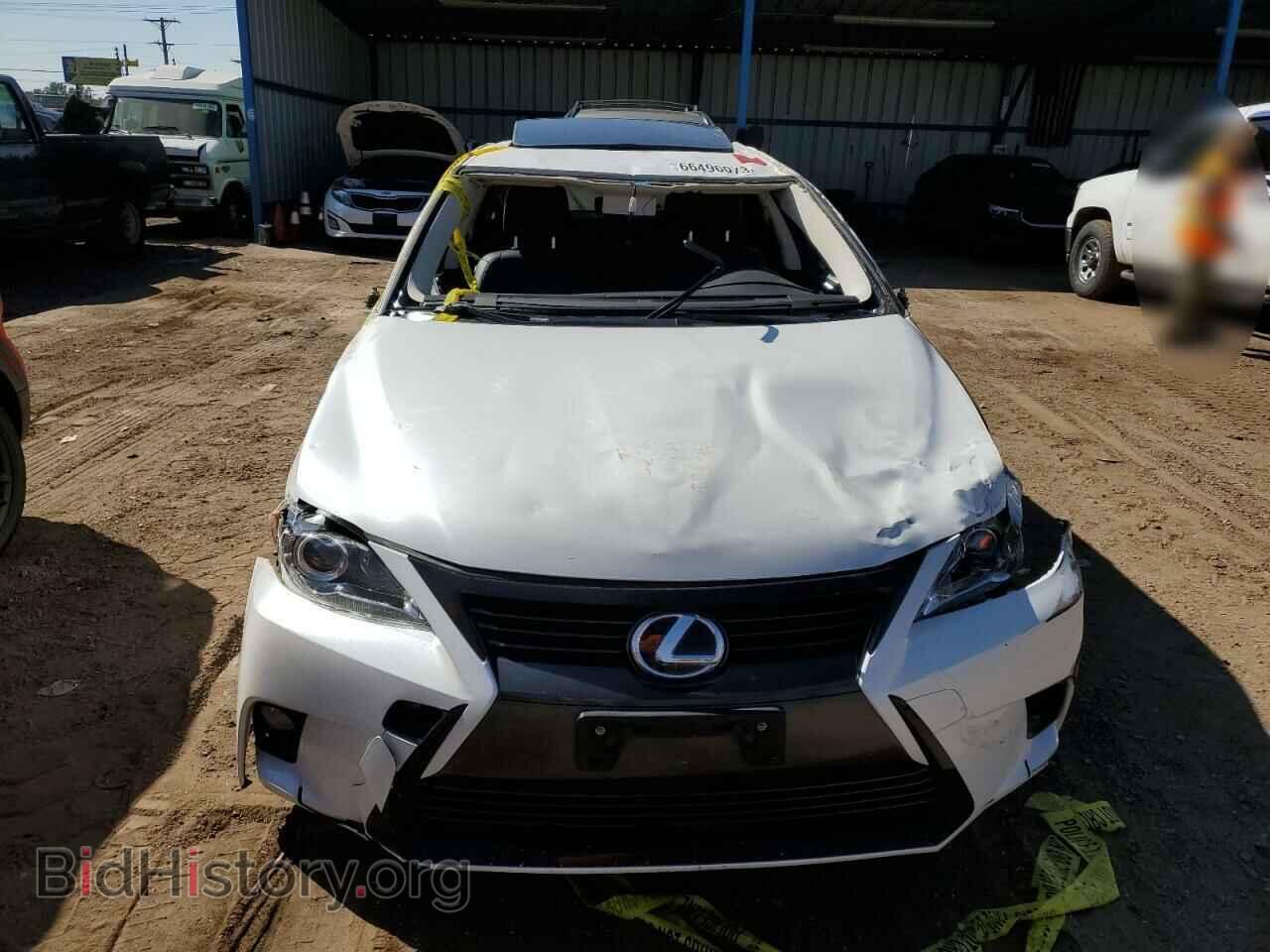 2017 LEXUS CT 200 - VIN: JTHKD5BH4H2280016 - Photo 5