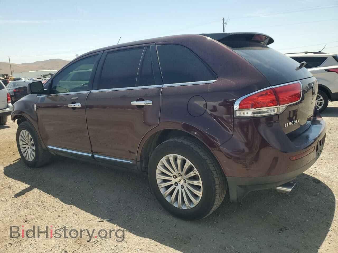 2011 LINCOLN MKX - VIN: 2LMDJ8JK1BBJ11980 - Фото 2
