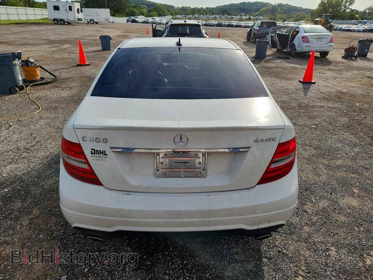 2012 MERCEDES-BENZ C-CLASS - VIN: WDDGF8BB1CA693921 - Фото 6