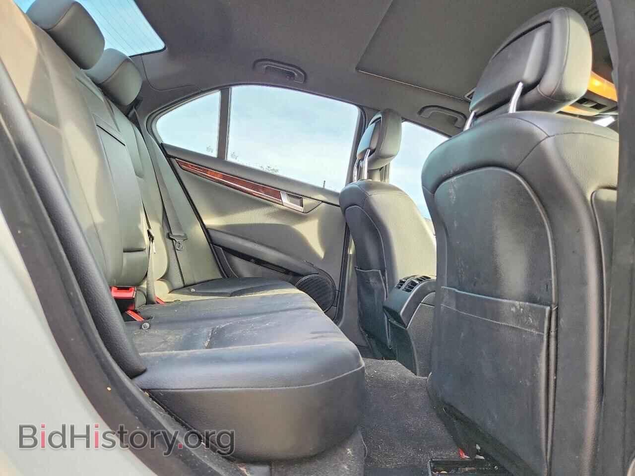 2012 MERCEDES-BENZ C-CLASS - VIN: WDDGF8BB1CA693921 - Фото 10