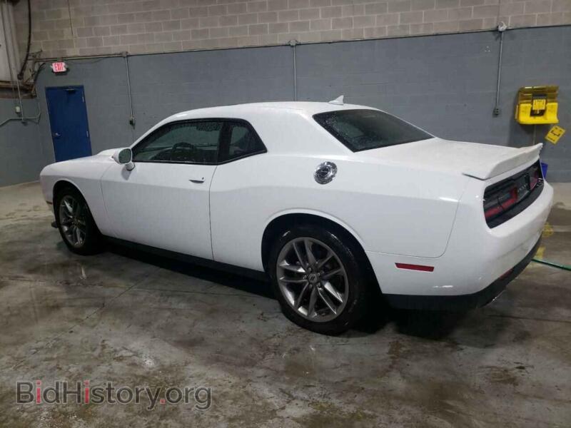 2021 Dodge CHALLENGER (VIN 2C3CDZKG0MH681394) — фото 2 из 12