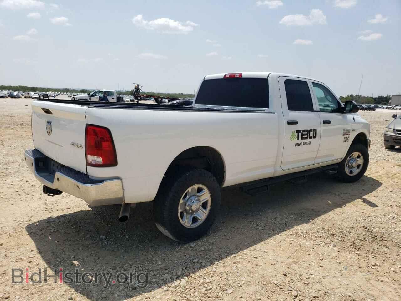 2018 RAM All Models - VIN: 3C6UR5HJ1JG237201 - Фото 3