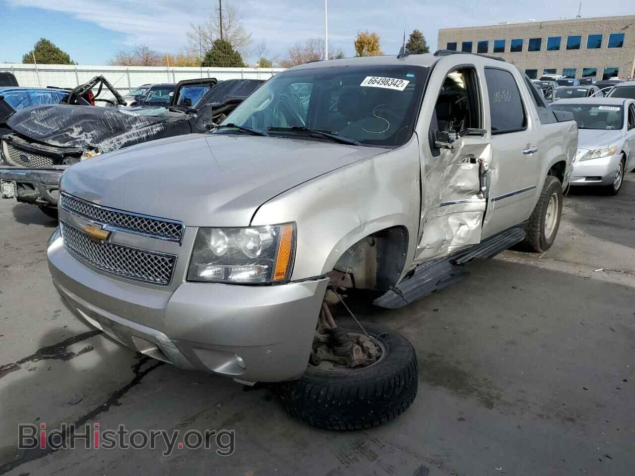 2009 CHEVROLET AVALANCHE - VIN: 3GNFK32029G151165 - Фото 2