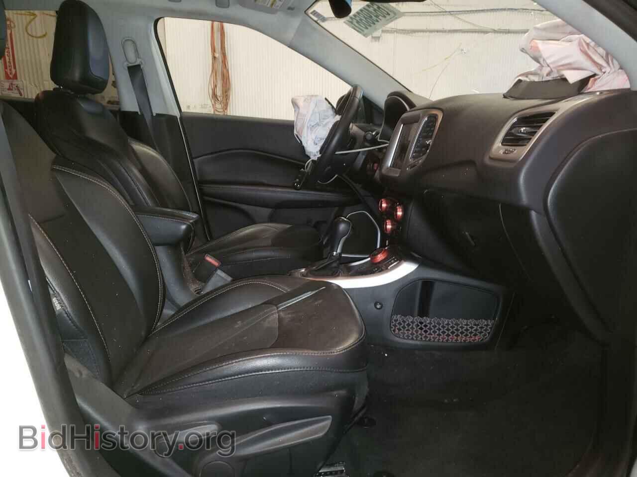 2019 JEEP COMPASS - VIN: 3C4NJDBB2KT662063 - Photo 5