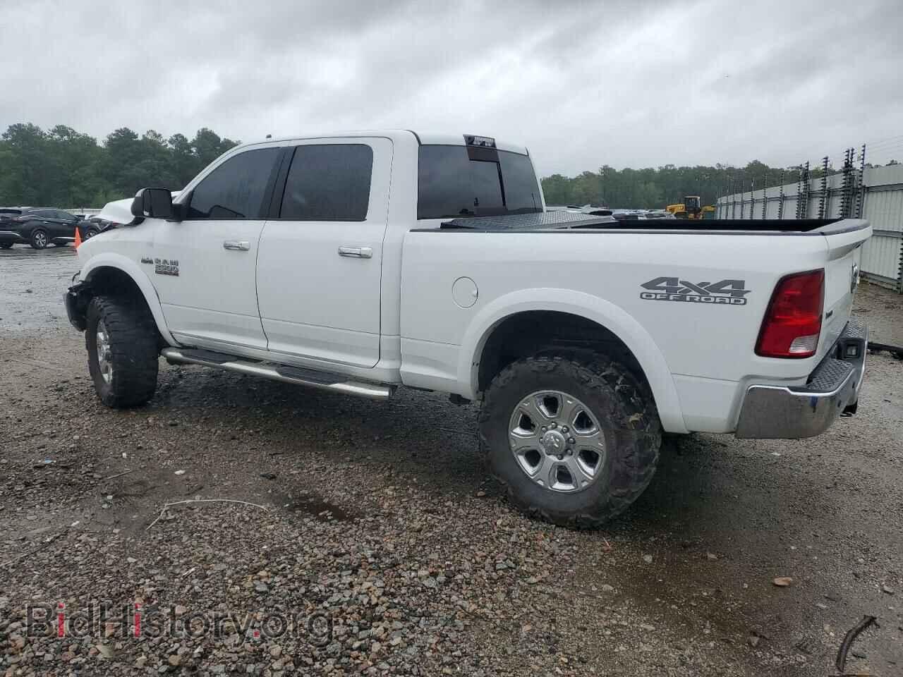 2017 RAM All Models - VIN: 3C6UR5DJ2HG733270 - Photo 2