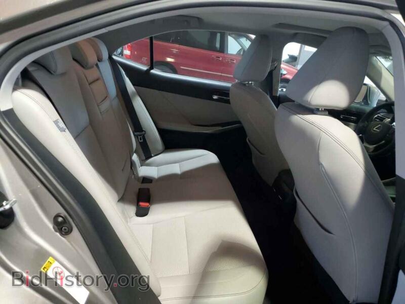 2015 Lexus IS (VIN JTHCF1D20F5027903) — фото 10 из 12
