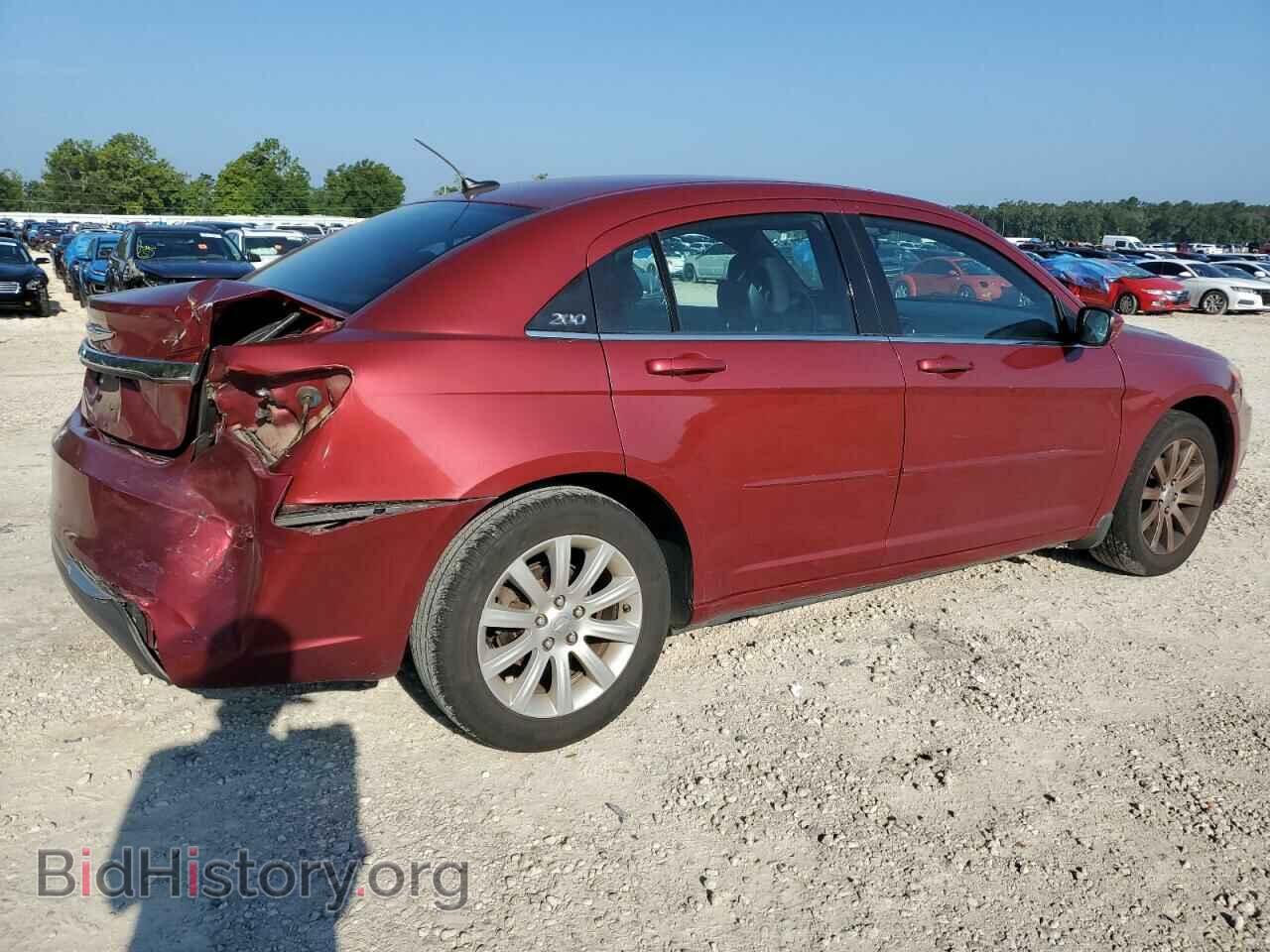 2013 CHRYSLER 200 - VIN: 1C3CCBBB3DN588634 - Фото 3