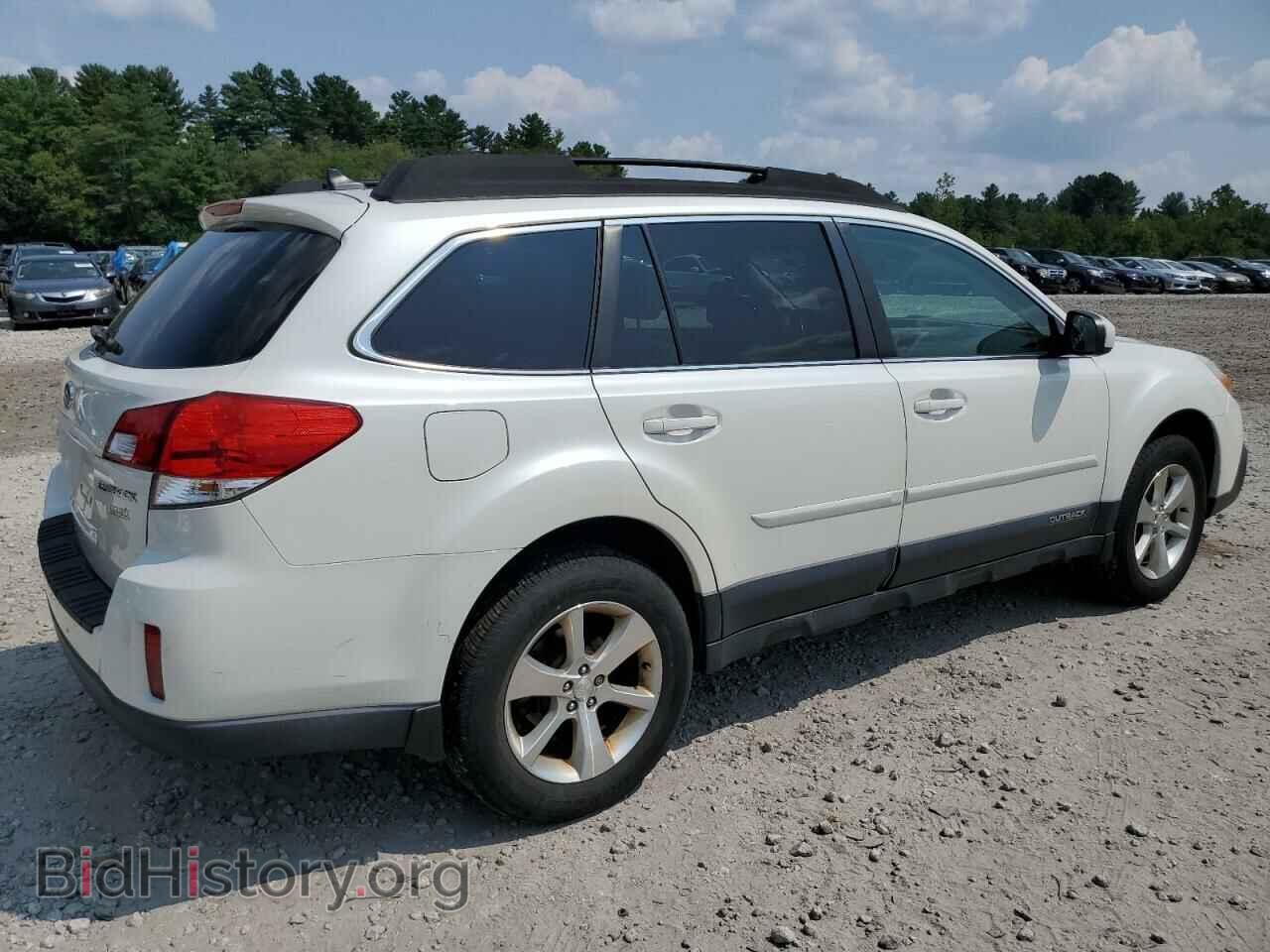 2014 SUBARU OUTBACK - VIN: 4S4BRBLC8E3205342 - Фото 3