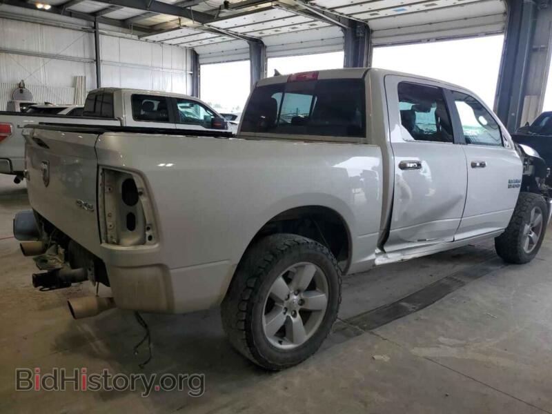 2018 RAM 1500 (VIN 1C6RR7LT9JS352146) — фото 3 из 12