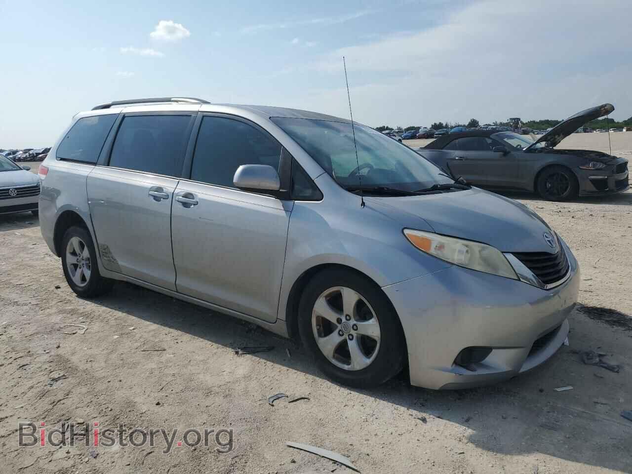 2012 TOYOTA SIENNA - VIN: 5TDKA3DC1CS011537 - Фото 4