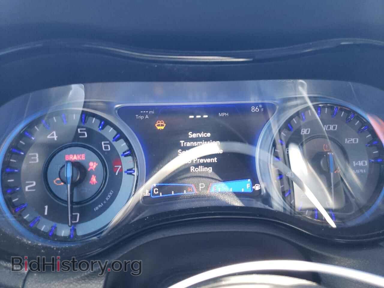 2019 CHRYSLER 300 - VIN: 2C3CCAGG9KH586245 - Фото 9