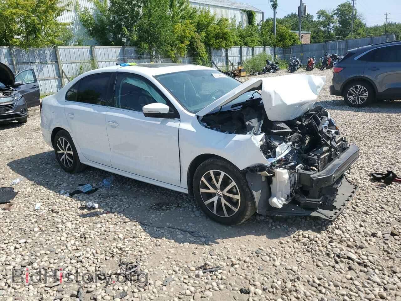2017 VOLKSWAGEN JETTA - VIN: 3VWDB7AJ2HM258263 - Photo 4