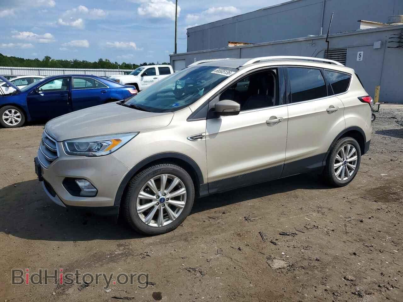 Фотография 1FMCU9J90HUC07796 - FORD ESCAPE 2017