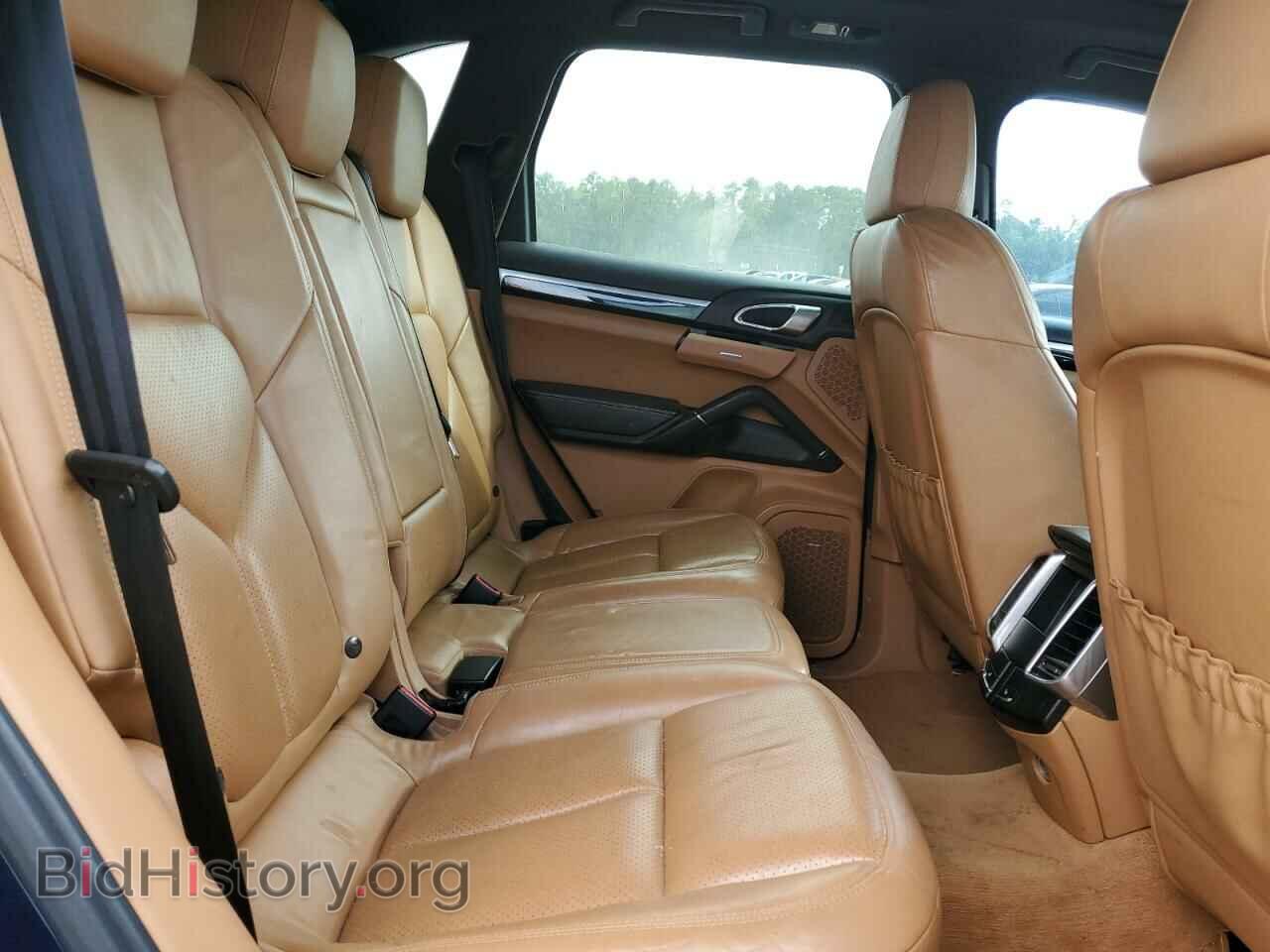 2011 PORSCHE CAYENNE - VIN: WP1AE2A26BLA92197 - Фото 11