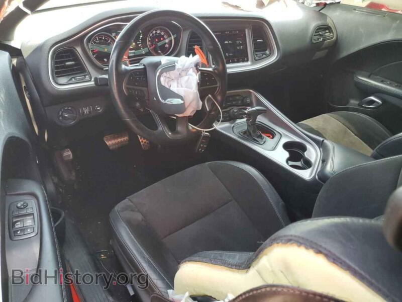 2019 Dodge CHALLENGER (VIN 2C3CDZFJ0KH723923) — photo 8 of 12