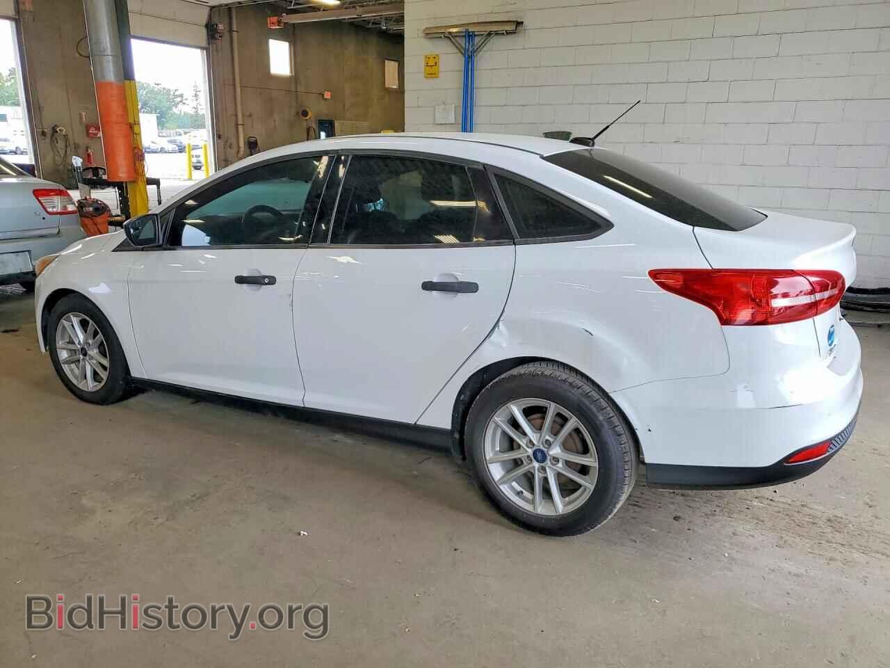 2017 FORD FOCUS - VIN: 1FADP3E24HL263391 - Фото 2