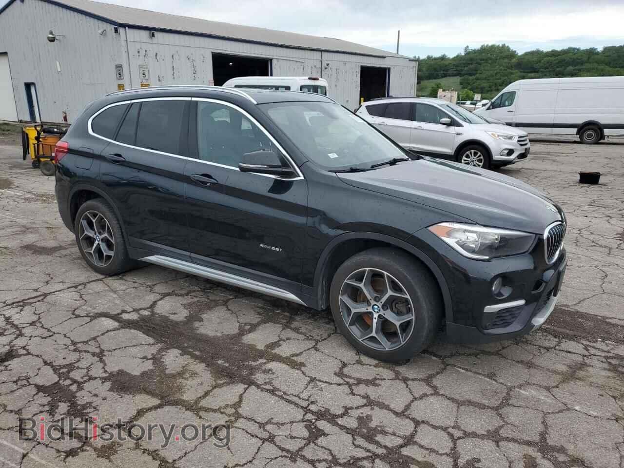 2017 BMW X1 - VIN: WBXHT3C36H5F73684 - Фото 4