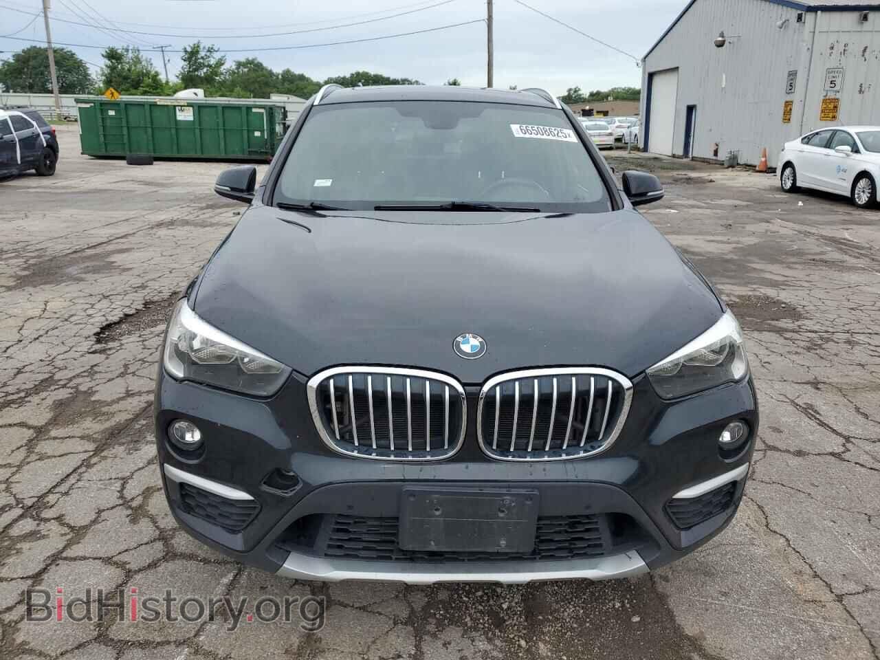 2017 BMW X1 - VIN: WBXHT3C36H5F73684 - Фото 5