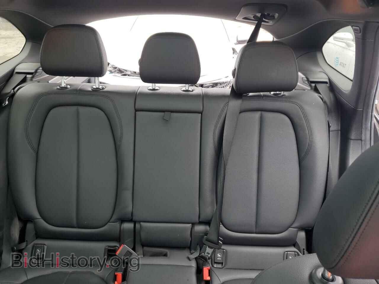 2017 BMW X1 - VIN: WBXHT3C36H5F73684 - Фото 10