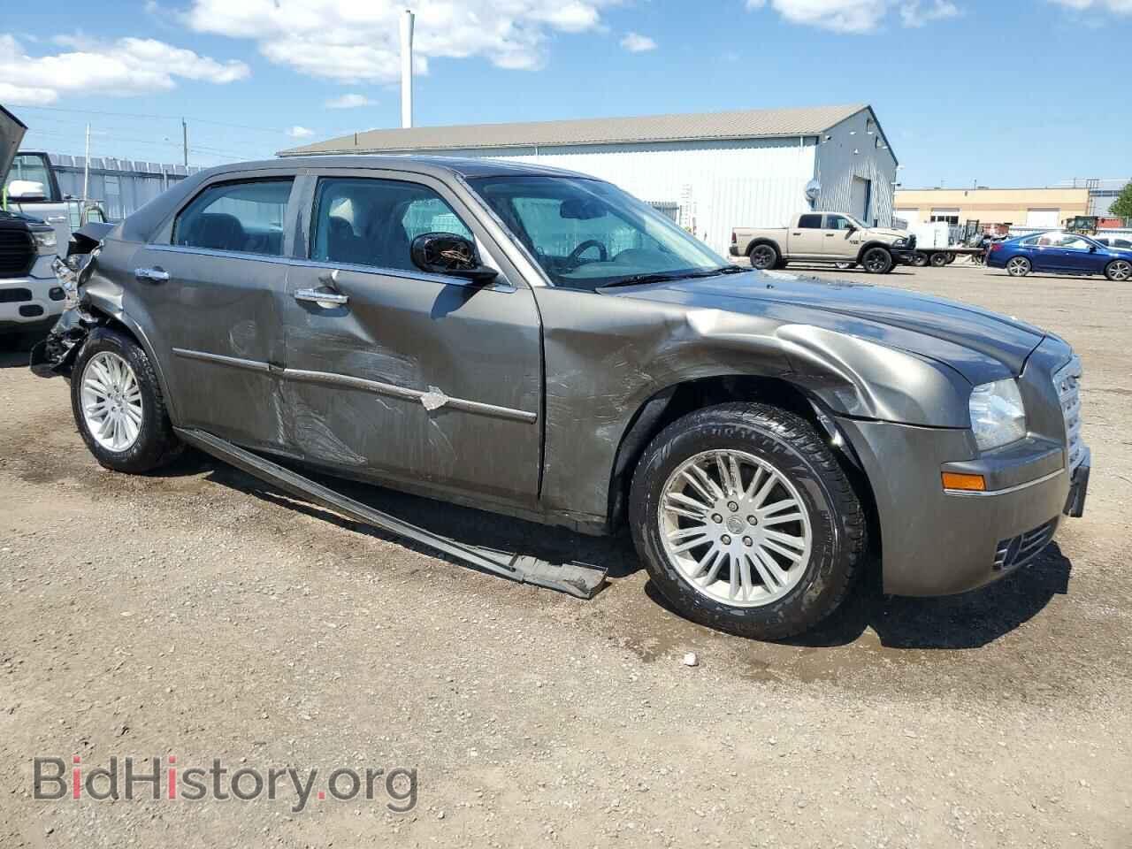 2010 CHRYSLER 300 - VIN: 2C3CA5CV6AH140294 - Фото 4