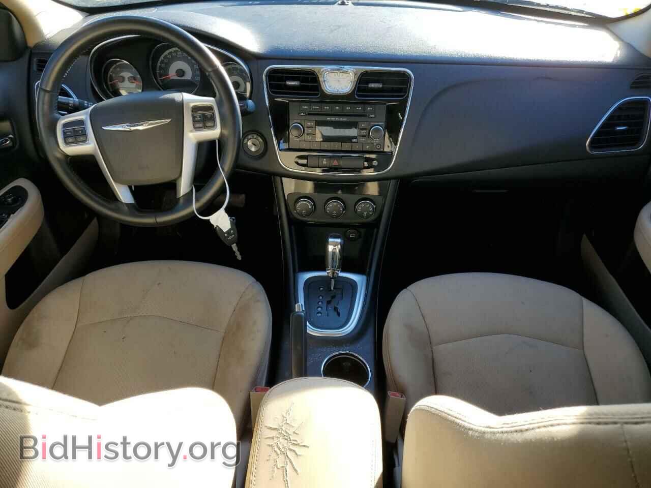 2012 CHRYSLER 200 - VIN: 1C3CCBBB8CN302811 - Фото 9