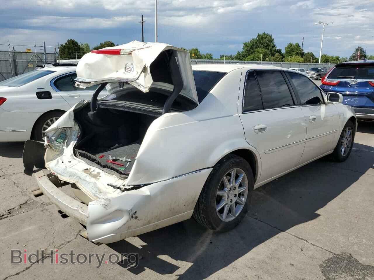 2011 CADILLAC DTS - VIN: 1G6KD5E63BU150920 - Фото 3