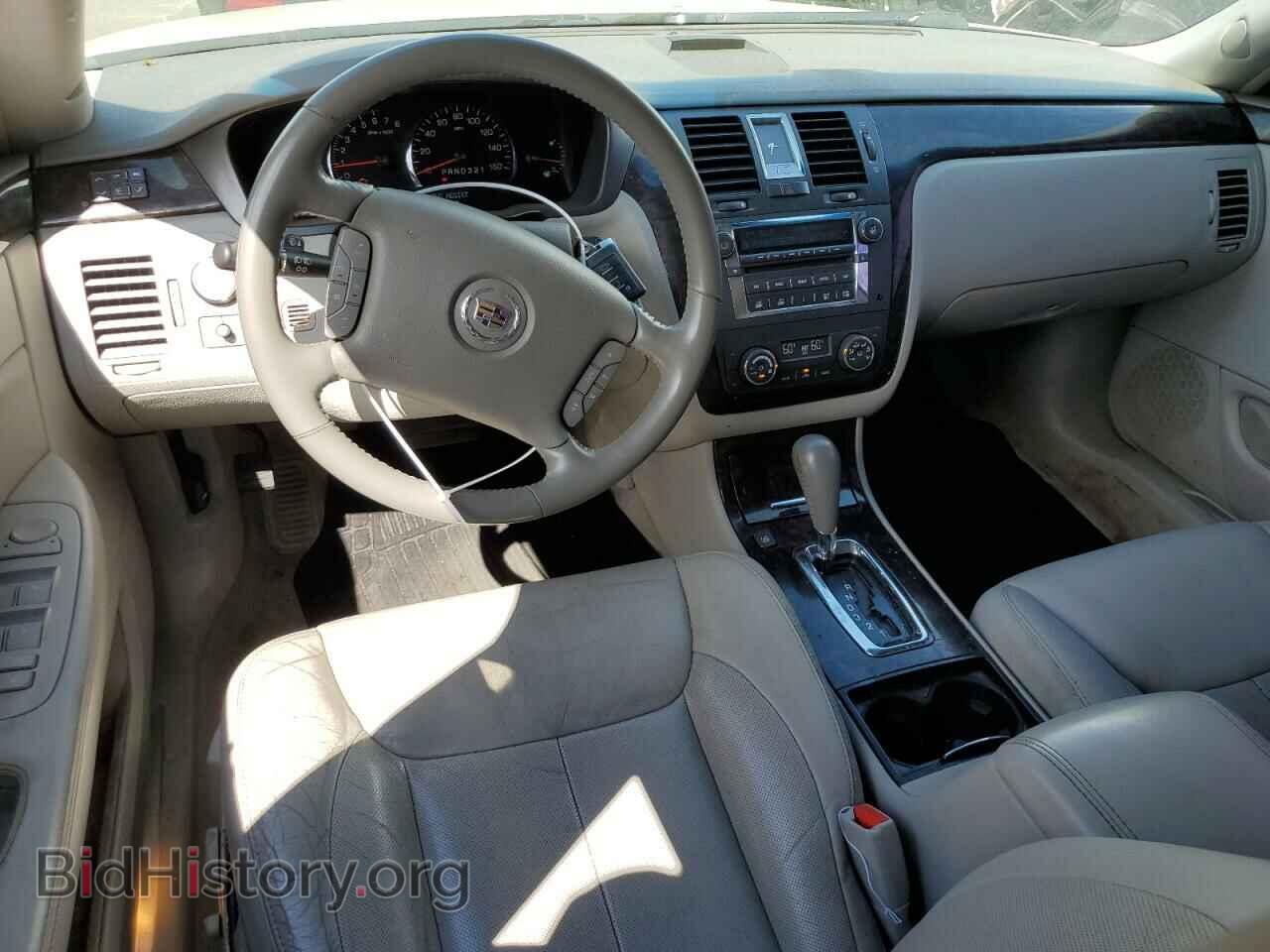 2011 CADILLAC DTS - VIN: 1G6KD5E63BU150920 - Фото 8