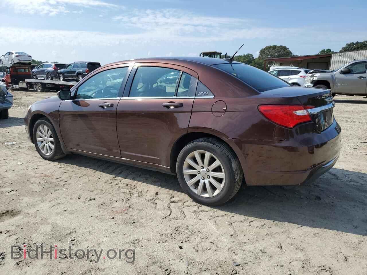 2013 CHRYSLER 200 - VIN: 1C3CCBBB5DN763157 - Фото 2