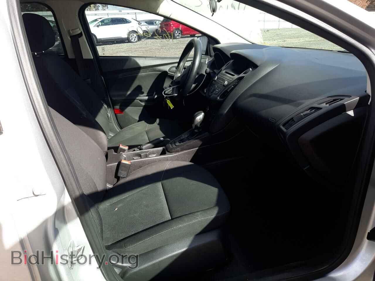 2016 FORD FOCUS - VIN: 1FADP3E27GL353018 - Photo 5