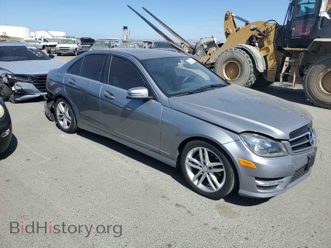 2014 MERCEDES-BENZ C-CLASS - VIN: WDDGF4HB0EA961490 - Фото 4