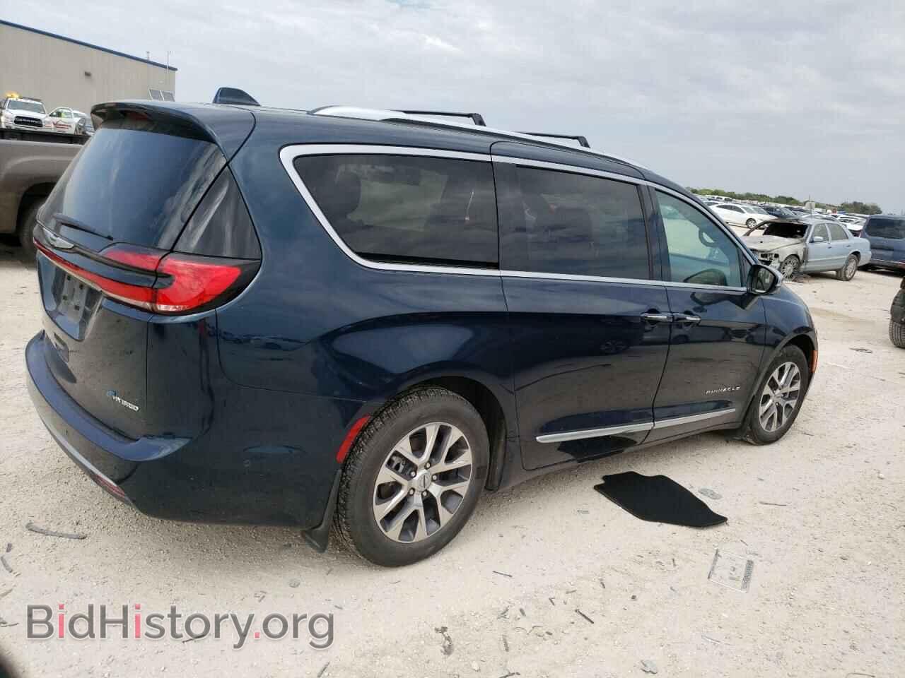 2022 CHRYSLER PACIFICA - VIN: 2C4RC1N76NR187784 - Фото 3