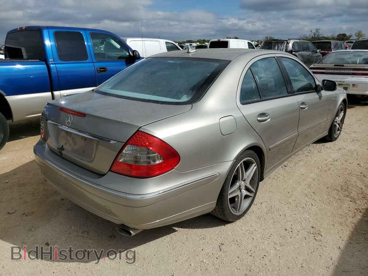 2008 MERCEDES-BENZ E-CLASS - VIN: WDBUF56X78B338768 - Фото 4