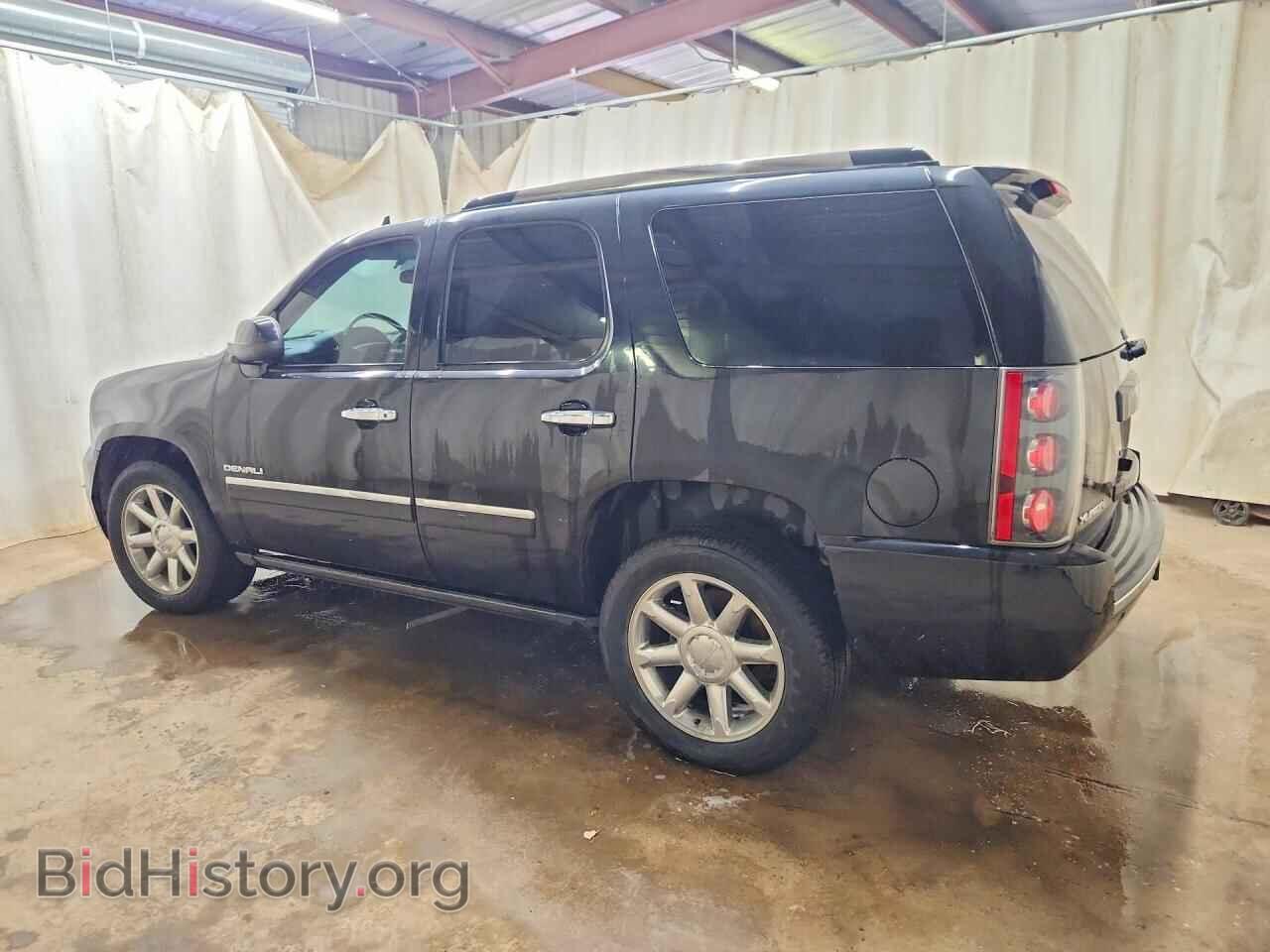 2013 GMC YUKON - VIN: 1GKS2EEF1DR125009 - Photo 2