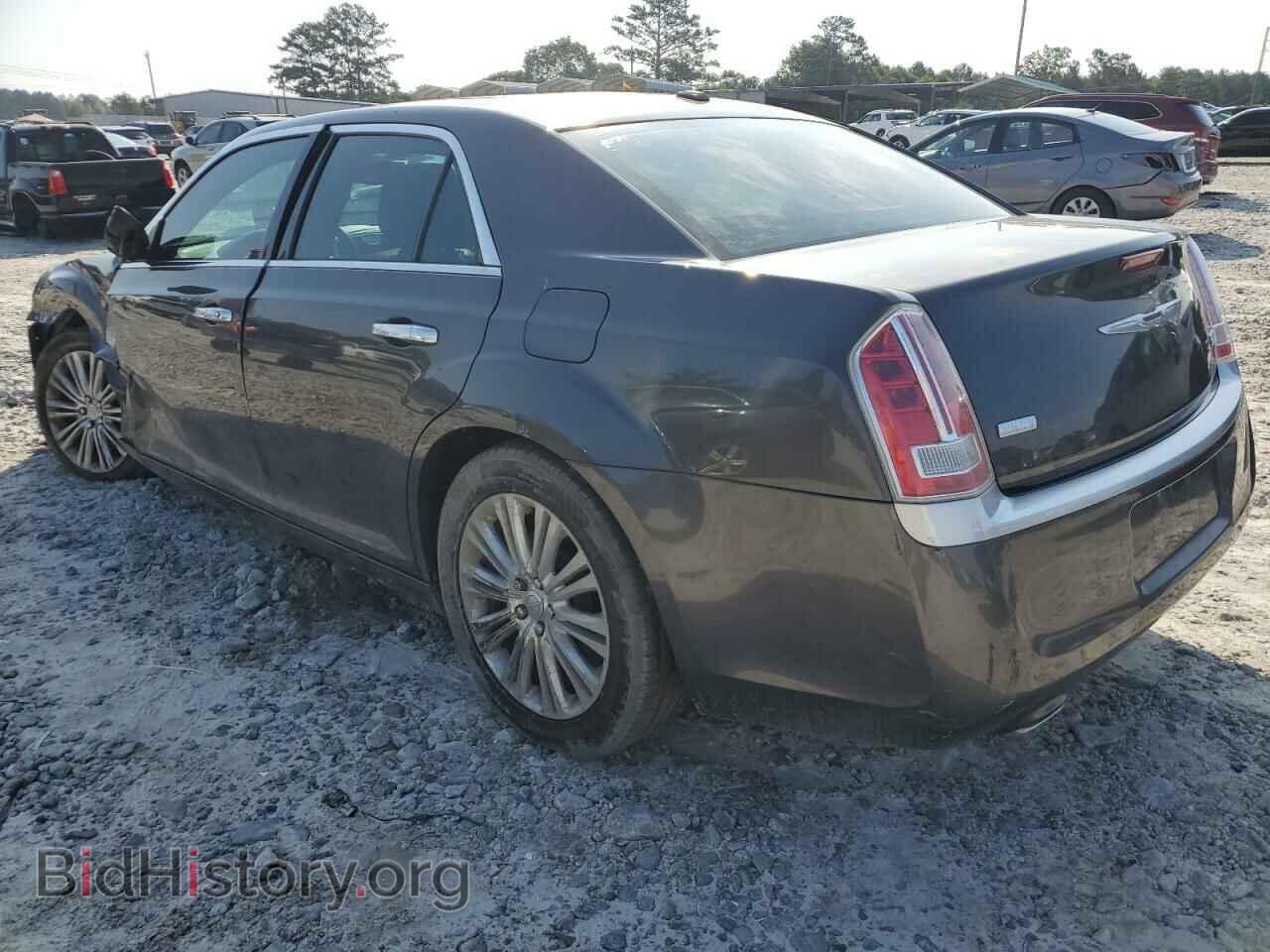 2014 CHRYSLER 300 - VIN: 2C3CCAJT7EH142212 - Фото 2