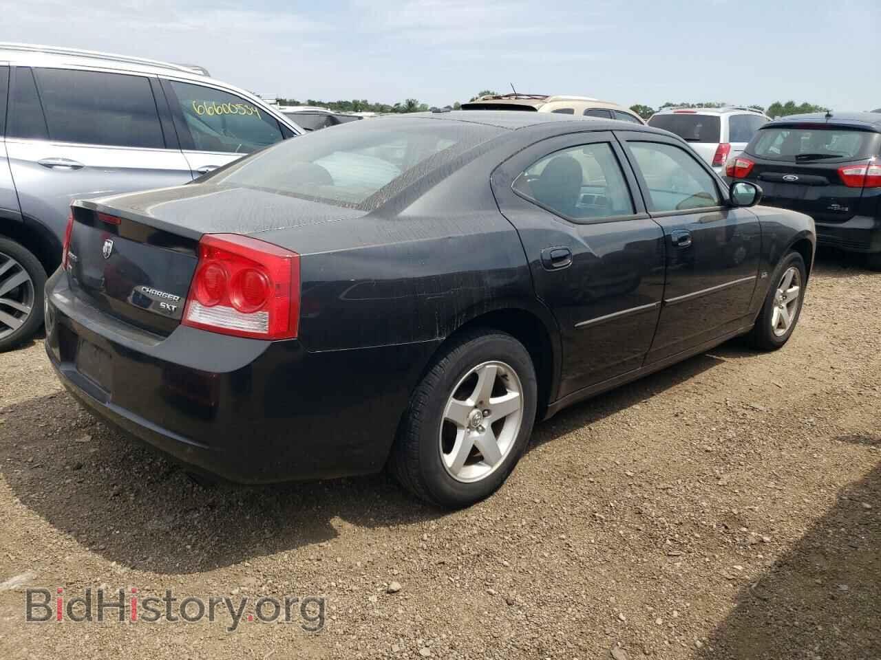 2010 DODGE CHARGER - VIN: 2B3CA3CV9AH243839 - Фото 3