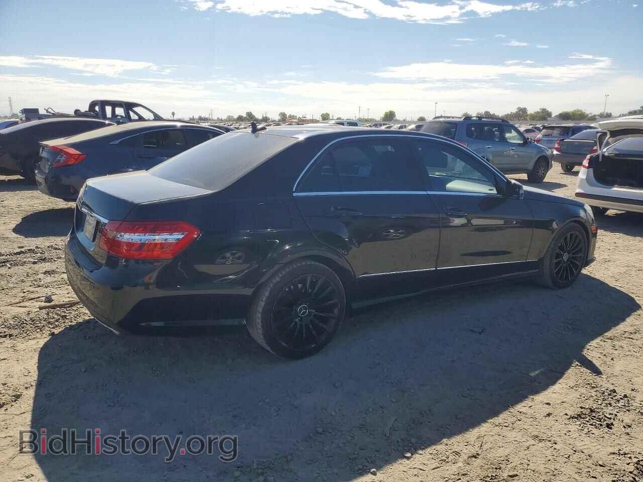 2011 MERCEDES-BENZ E-CLASS - VIN: WDDHF5GB7BA280430 - Photo 3