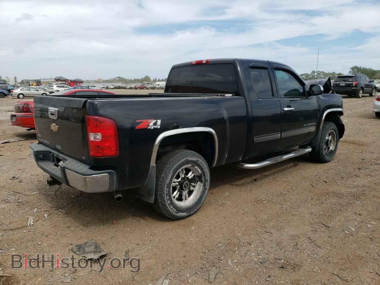 2011 CHEVROLET ALL Models - VIN: 1GCRKSE35BZ133044 - Фото 3