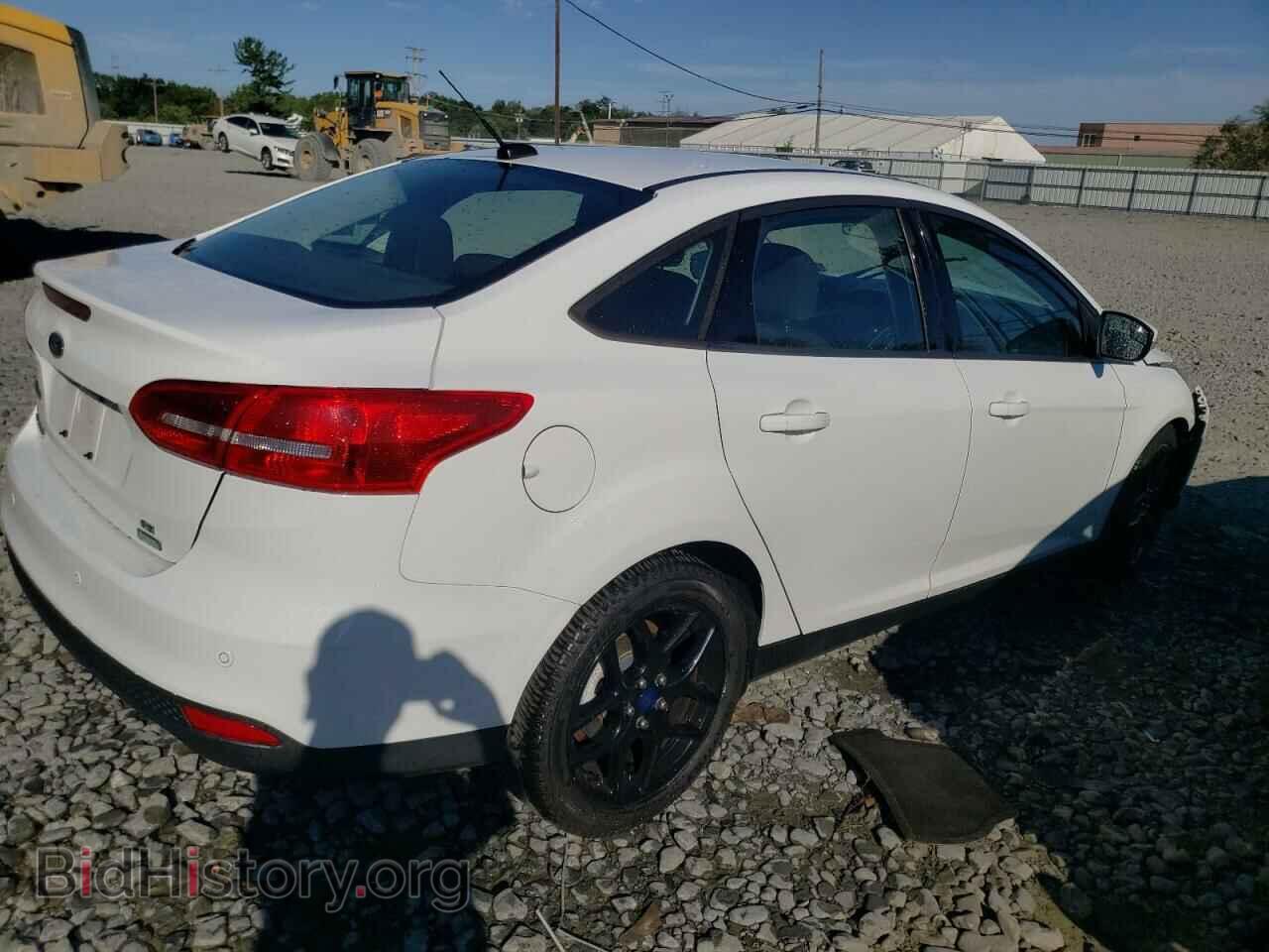 2016 FORD FOCUS - VIN: 1FADP3FE7GL265708 - Фото 3
