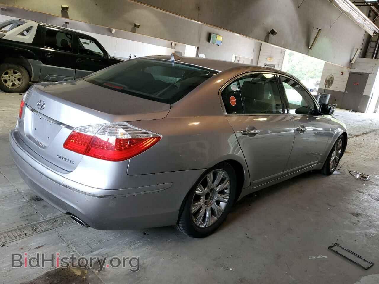 2009 HYUNDAI GENESIS - VIN: KMHGC46E49U048585 - Фото 3