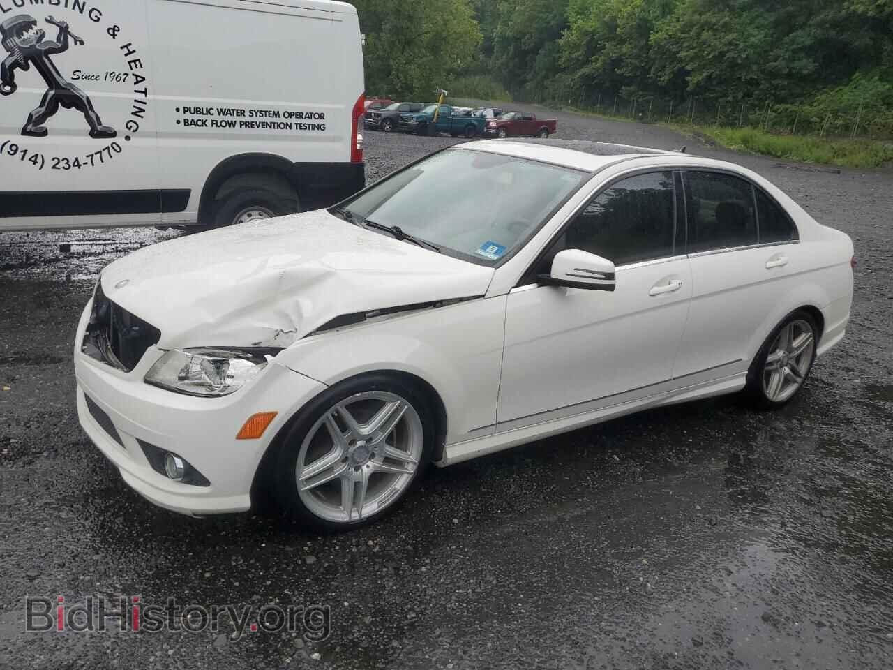 Photo WDDGF8BB4AR122955 - MERCEDES-BENZ C-CLASS 2010