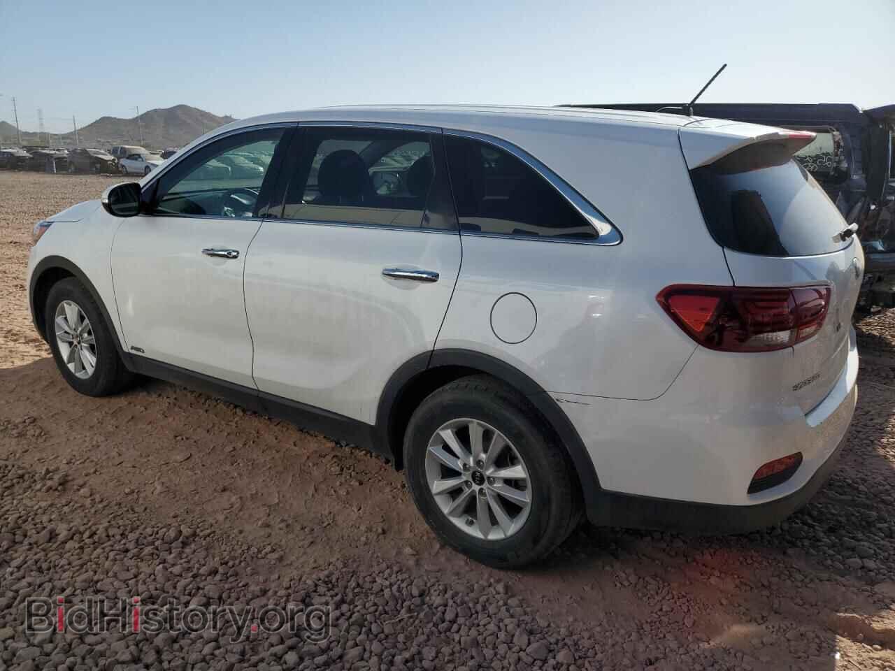 2019 KIA SORENTO - VIN: 5XYPGDA59KG451064 - Фото 2