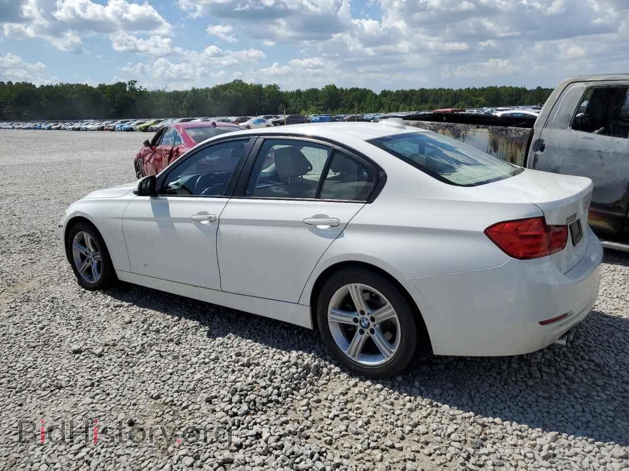 2013 BMW 3 SERIES - VIN: WBA3A5G58DNP22699 - Фото 2