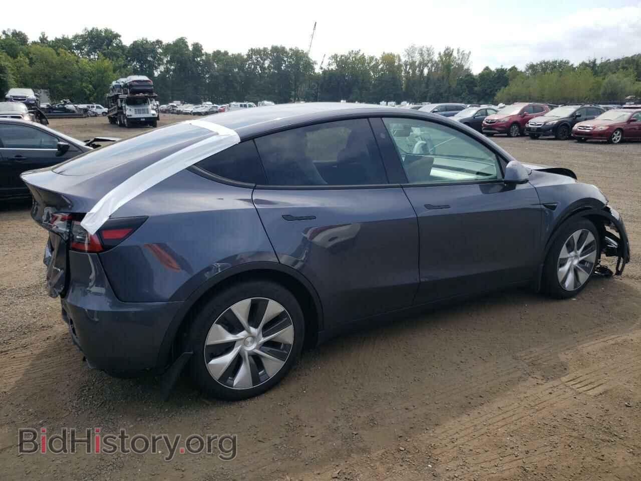 2023 TESLA MODEL Y - VIN: 7SAYGAEE1PF800975 - Photo 3